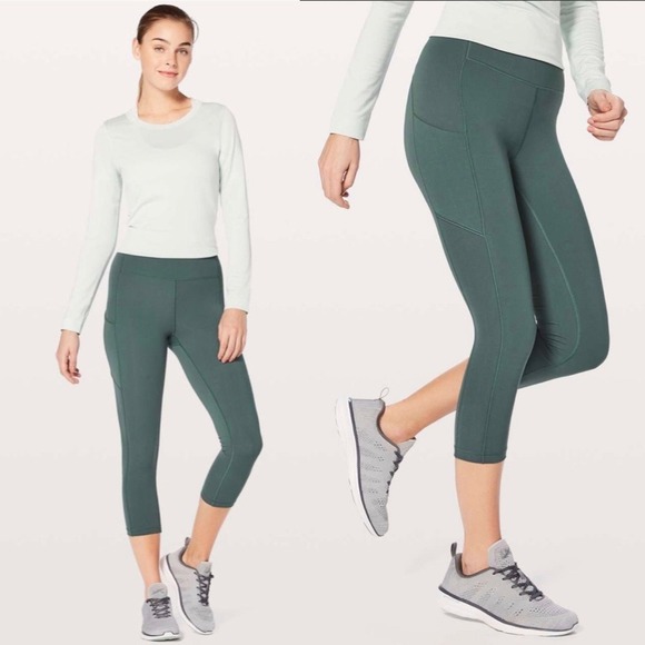Lululemon Speed Up Crop 21